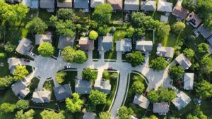 Five Types of Clients to Target for Your Landscaping Franchise